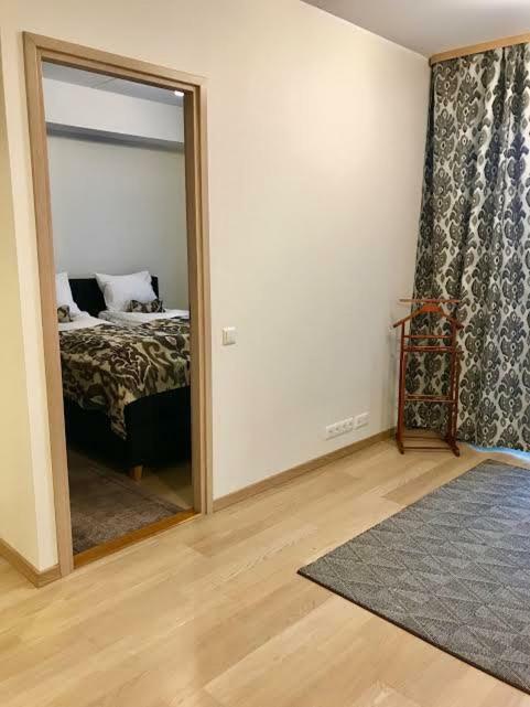 Karlson Boutique Apart Hotel Таллин Экстерьер фото